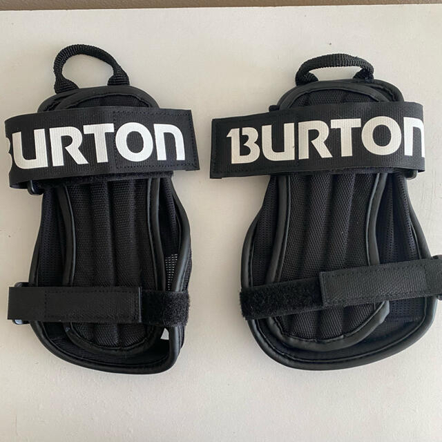 BURTON(バートン)の 新品未使用　BURTON バートン  インパクトリストガード スポーツ/アウトドアのスノーボード(ウエア/装備)の商品写真