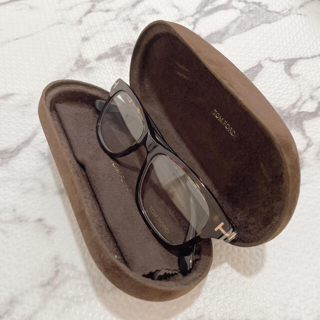 TOM FORD(トムフォード)の伊達メガネ レディースのファッション小物(サングラス/メガネ)の商品写真