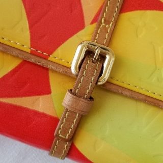 値下げしました ルイヴィトン ヴェルニ バックチャーム ミラー正規品