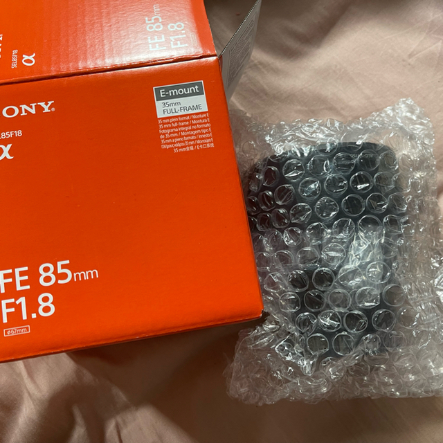 新品未使用　SONY FE 85mm F1.8 SEL85F18