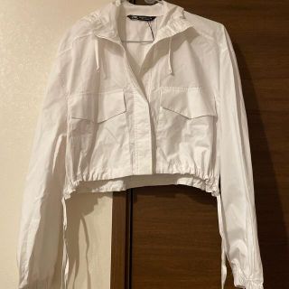 ザラ(ZARA)のZARA フード付きクロップドシャツ　⚠️最終処分(シャツ/ブラウス(長袖/七分))