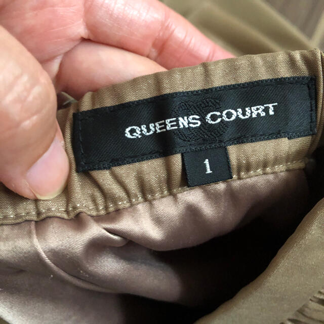 QUEENS COURT(クイーンズコート)のクイーンズコート　Tシャツ　ベスト　スカート  ３点セット レディースのレディース その他(セット/コーデ)の商品写真