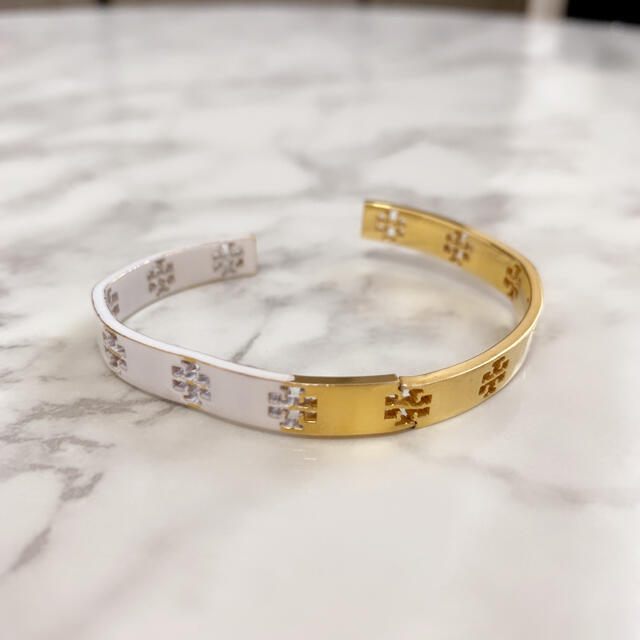 Tory Burch(トリーバーチ)のトリーバーチ♡ブレスレット　バングル レディースのアクセサリー(ブレスレット/バングル)の商品写真