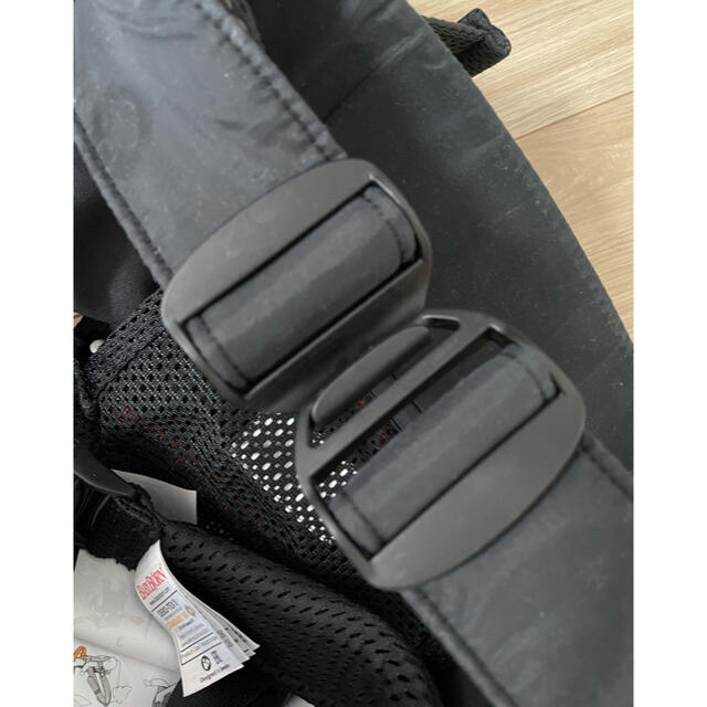 【しませんで】 BABYBJORN - ベビービョルン ONE KAI 抱っこひも ブラックの通販 by meru.'s shop|ベビービョルンならラクマ あまり