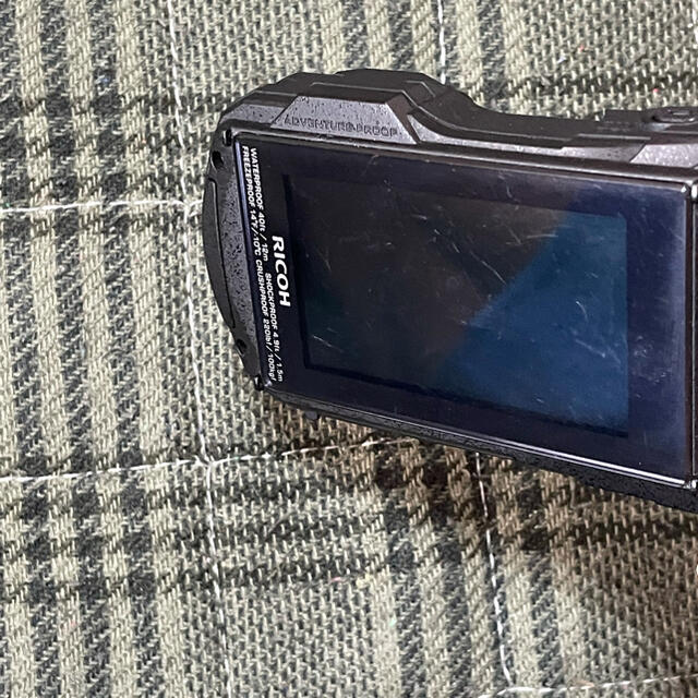 RICOH(リコー)のリコー　防水・防塵・耐衝撃デジタルカメラ　WG-30 スマホ/家電/カメラのカメラ(コンパクトデジタルカメラ)の商品写真