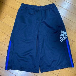 アディダス(adidas)の【本日お値下中】adidas 短パン160㌢(パンツ/スパッツ)