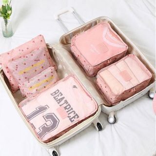 riffy様専用　トラベルポーチ　旅行ポーチ　収納グッズ　チェリー　ピンク　(旅行用品)