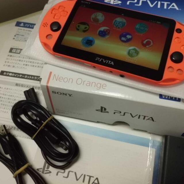 ゲームソフト/ゲーム機本体PSVITA PCH-2000 Neon Orangeと8GBメモリーカード