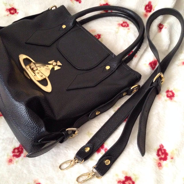 Vivienne Westwood(ヴィヴィアンウエストウッド)のヴィヴィアン 2wayショルダーバッグ♥ レディースのバッグ(ショルダーバッグ)の商品写真