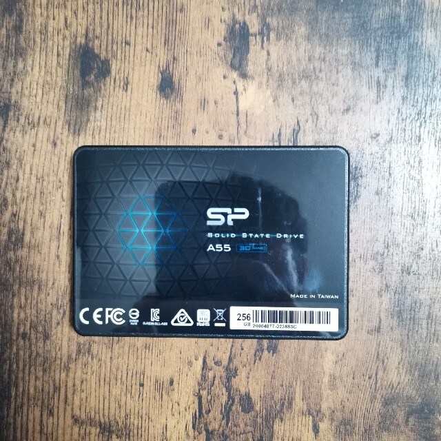 シリコンパワー SSD 256GB  スマホ/家電/カメラのPC/タブレット(PC周辺機器)の商品写真