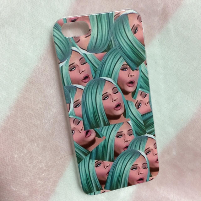 i phone アクセサリー 、 kylie jenner iphone 5 ケースの通販 by 【売り切りセール！】コメント必須！｜ラクマ