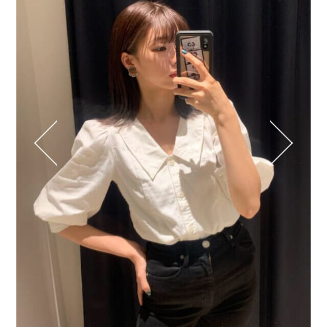 moussy(マウジー)の25インチとBIG COLLAR DENIM BLOUSE白サイズ1セット💓 レディースのパンツ(デニム/ジーンズ)の商品写真