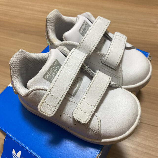 adidas(アディダス)のスタンスミス アディダス 12㎝ キッズ/ベビー/マタニティのベビー靴/シューズ(~14cm)(スニーカー)の商品写真