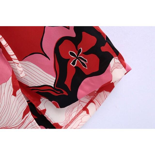 ZARA(ザラ)の🌰9月新作🌾5536◆red レッド vintage 花柄 タイトスカート レディースのスカート(ひざ丈スカート)の商品写真