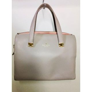 ケイトスペードニューヨーク(kate spade new york)の《送料無料》ケイトスペード ハンドバッグ グレー　ピンク(ハンドバッグ)