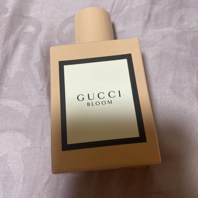 Gucci(グッチ)のグッチ　ブルーム　オードパルファム　50ml コスメ/美容の香水(香水(女性用))の商品写真