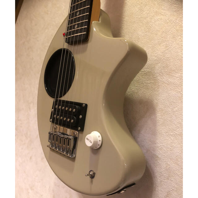 Fernandes(フェルナンデス)の美品　ZO-3 グレー　フェルナンデス　メンテナンス済み 楽器のギター(エレキギター)の商品写真