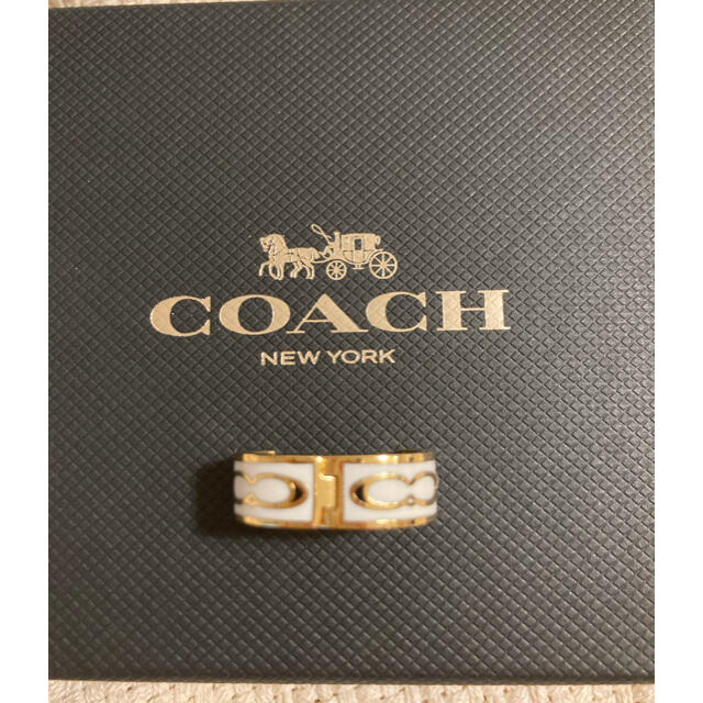 COACH(コーチ)のシグネチャーハギーピアス レディースのアクセサリー(ピアス)の商品写真