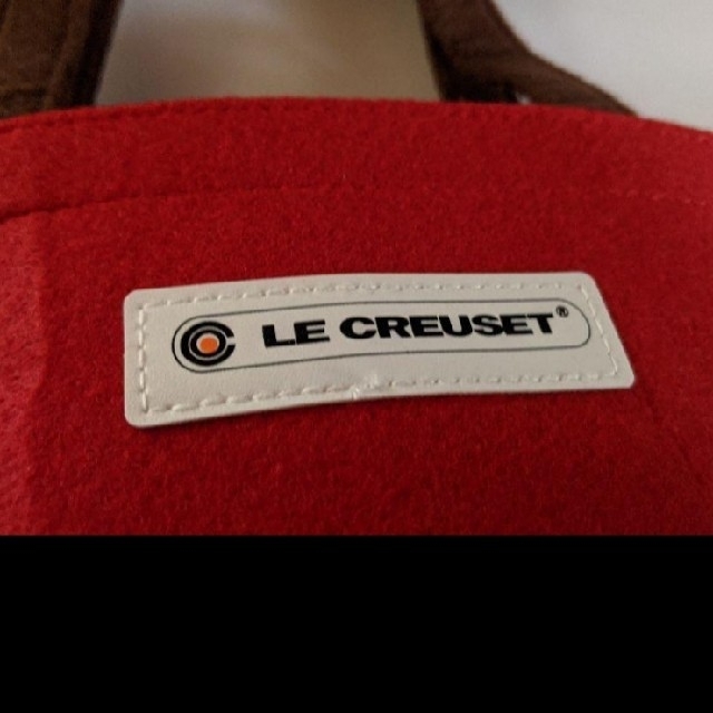 LE CREUSET(ルクルーゼ)の新品★【LE CREUSET】  ル・クルーゼ　ミニトートバッグ緑色　フエルト地 レディースのバッグ(トートバッグ)の商品写真