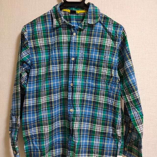 GAP Kids(ギャップキッズ)のギャップ　キッズ　長袖　160cm 緑　チェック キッズ/ベビー/マタニティのキッズ服男の子用(90cm~)(Tシャツ/カットソー)の商品写真