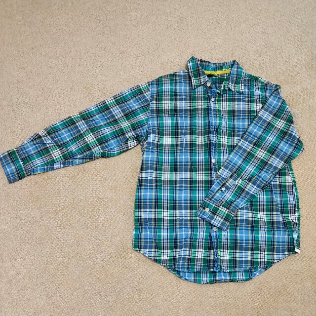 GAP Kids(ギャップキッズ)のギャップ　キッズ　長袖　160cm 緑　チェック キッズ/ベビー/マタニティのキッズ服男の子用(90cm~)(Tシャツ/カットソー)の商品写真