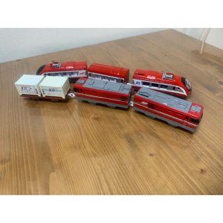 タカラトミー(Takara Tomy)のプラレール　レッドフライナー&EH800セット(電車のおもちゃ/車)