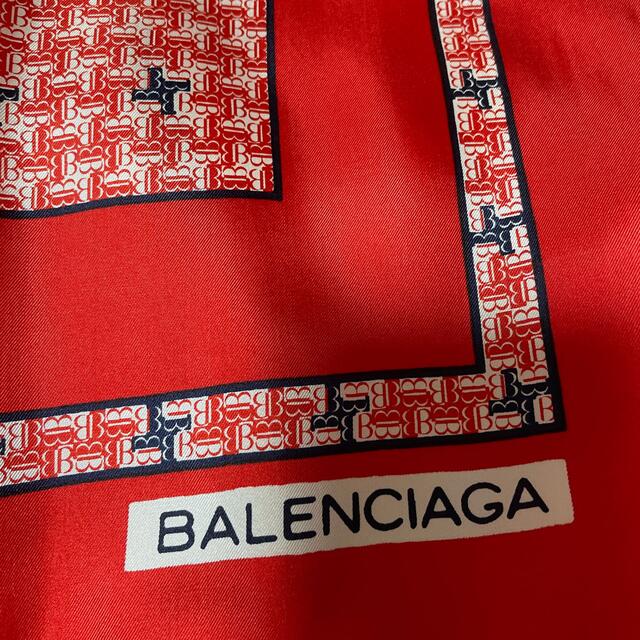 Balenciaga スカーフの通販 by るみん's shop｜バレンシアガならラクマ - Balenciaga 在庫最新作