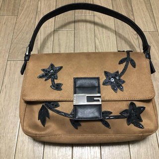 GUESS  ゲス　バック(その他)