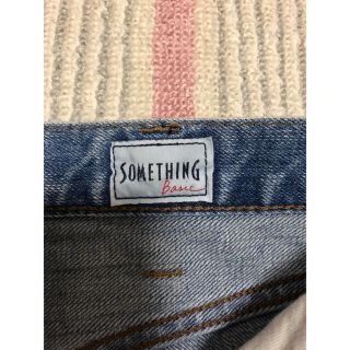 サムシング(SOMETHING)のsomething ジーンズ　美品(デニム/ジーンズ)