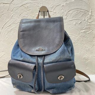 コーチ(COACH)のCOACH コーチ ビリー デニム レザー フローラルミックス ターンロック(リュック/バックパック)