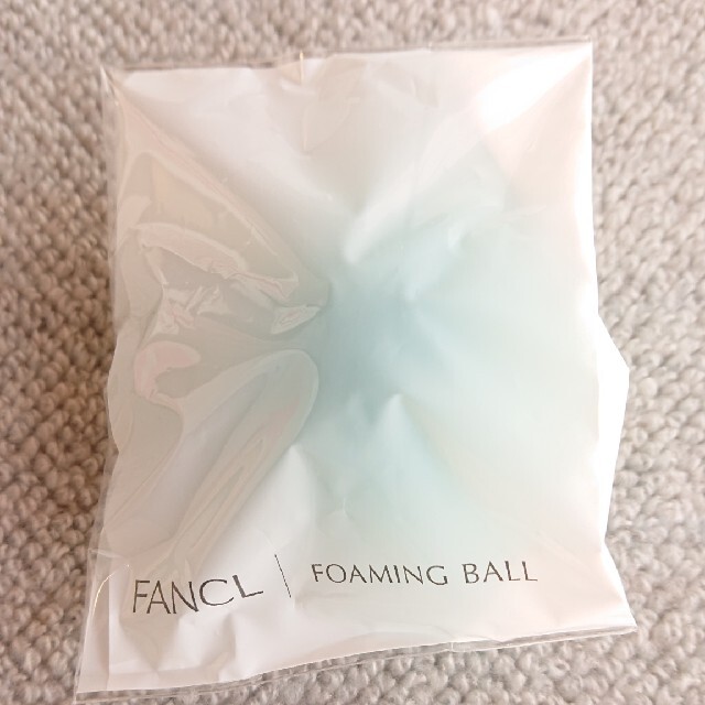 FANCL(ファンケル)の新品未使用 FANCL FOAMING BALLファンケル泡立てボールa コスメ/美容のスキンケア/基礎化粧品(洗顔ネット/泡立て小物)の商品写真