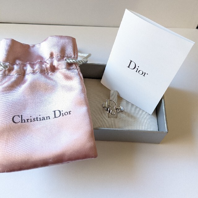 Christian Dior(クリスチャンディオール)の超美品　C.Dior ディオール　ロゴ　リング　シルバー　マーク　 レディースのアクセサリー(リング(指輪))の商品写真