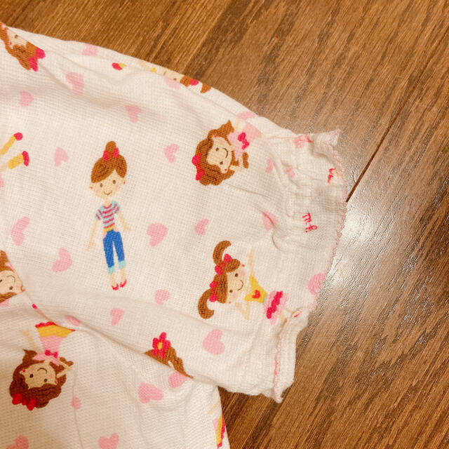 mikihouse(ミキハウス)のミキハウス　女の子パジャマ　130 キッズ/ベビー/マタニティのキッズ服女の子用(90cm~)(パジャマ)の商品写真