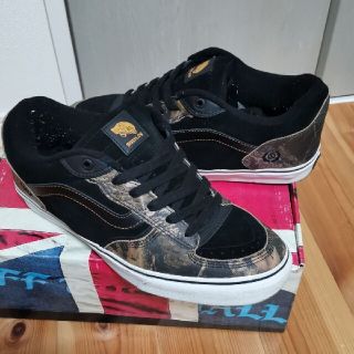 ヴァンズ(VANS)の【早い者勝ち値引きUSED美品】VANS ROWLEY "SHAMBLES"29(スニーカー)