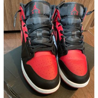 ナイキ(NIKE)のAIR JORDAN 1 MID エア ジョーダン 1 ミッド (スニーカー)