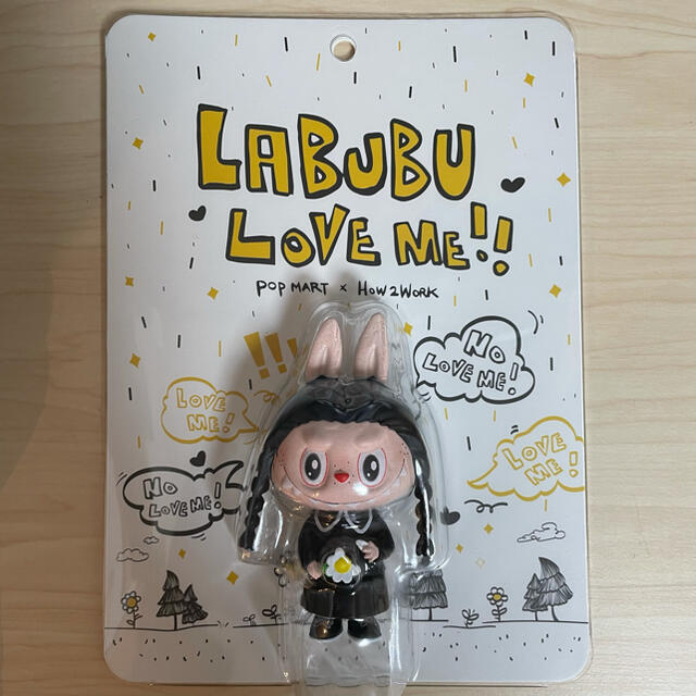 LABUBU LOVE ME【限定品】 ラブブ エンタメ/ホビーのおもちゃ/ぬいぐるみ(キャラクターグッズ)の商品写真