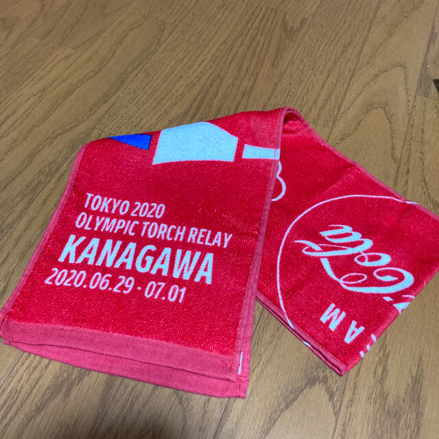 コカ・コーラ(コカコーラ)の東京オリンピック2020 タオル　神奈川　KANAGAWA 聖火リレー エンタメ/ホビーのコレクション(ノベルティグッズ)の商品写真