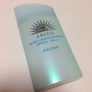 シセイドウ(SHISEIDO (資生堂))のアネッサ パーフェクトエッセンスサンスクリーン60ml(日焼け止め/サンオイル)