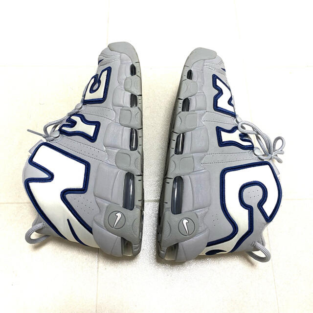 NIKE(ナイキ)の希少　NIKE air more uptempo NYC 27cm ストリート　 メンズの靴/シューズ(スニーカー)の商品写真