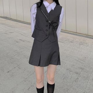 【予約商品】《2カラー》セットアップ ベスト プリーツ スカート 韓国