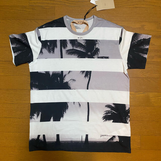 新品未使用 タグ付き ヌメロヴェントゥーノ パームツリーTシャツ ヤシ