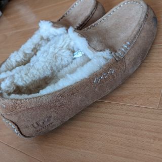 アグ(UGG)のUGG  アグ  モカシン  ベージュ  スエード ムートン  24(スリッポン/モカシン)