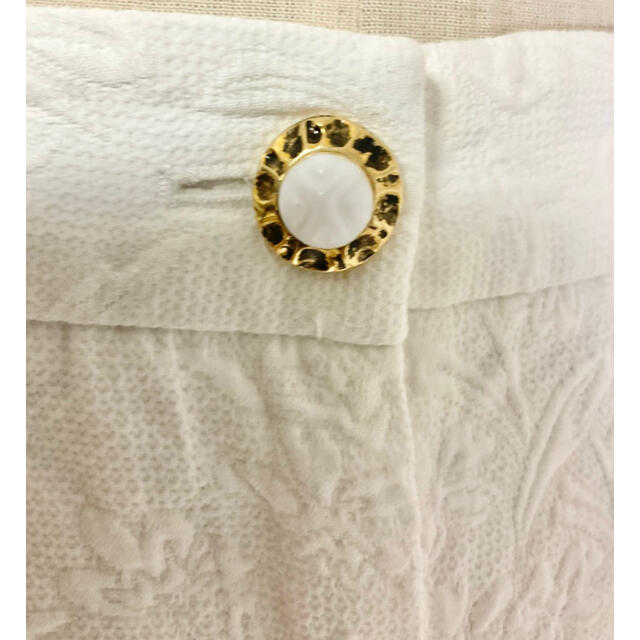 DOLCE&GABBANA 立体テクスチャーボタニカル生地ショートパンツ DOLCE&GABBANA 立体テクスチャーボタニカル生地ショートパンツ