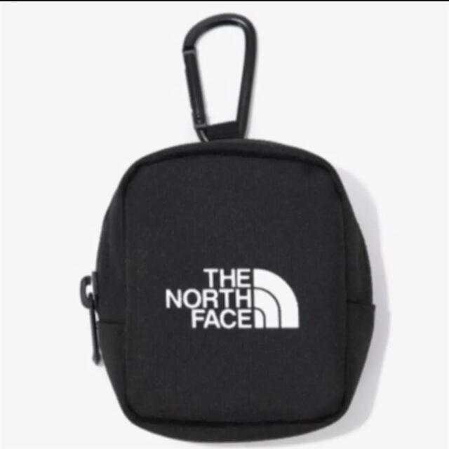 THE NORTH FACE(ザノースフェイス)の【未開封新品】ノースフェイス　ミニポーチ　マルチコインケース　カラビナ付　黒色 レディースのファッション小物(ポーチ)の商品写真