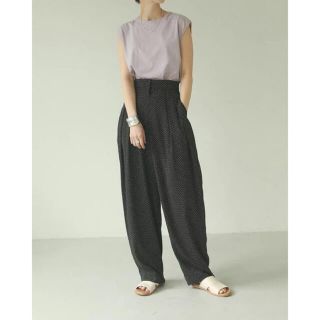 トゥデイフル(TODAYFUL)の【新品未使用】TODAYFUL / Highwaist Dot Pants(カジュアルパンツ)