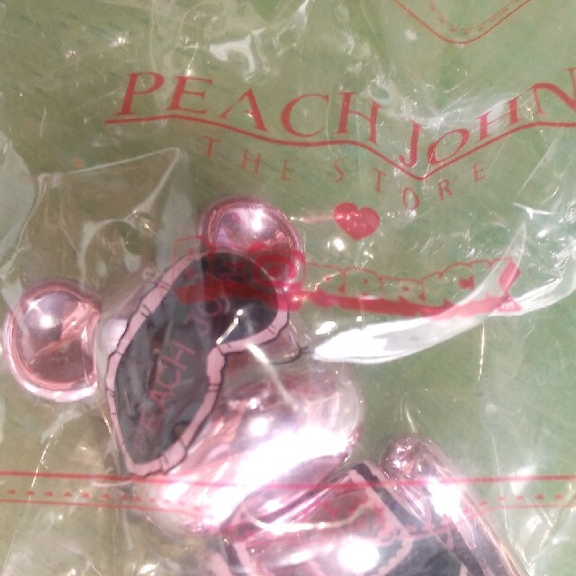 PEACH JOHN(ピーチジョン)の❗PEACHJOHN(ピーチジョン)❗のノベルティ【ベアブリック】 エンタメ/ホビーのおもちゃ/ぬいぐるみ(キャラクターグッズ)の商品写真