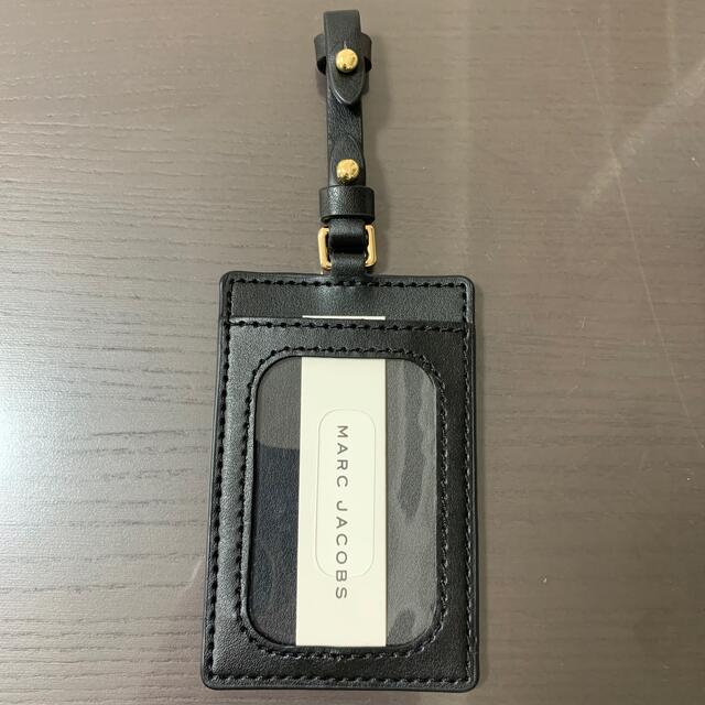 MARC JACOBS(マークジェイコブス)のマークジェイコブス　MARC JACOBS⭐︎定期入れ⭐︎新品未使用 レディースのファッション小物(名刺入れ/定期入れ)の商品写真