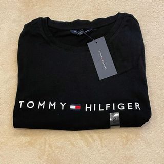 トミーヒルフィガー(TOMMY HILFIGER)のトミーヒルフィガー　tシャツ(Tシャツ/カットソー(半袖/袖なし))