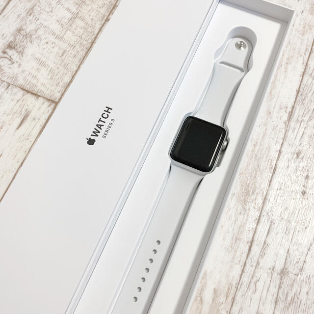 Apple Watch series3 42mm シルバーアルミニウム