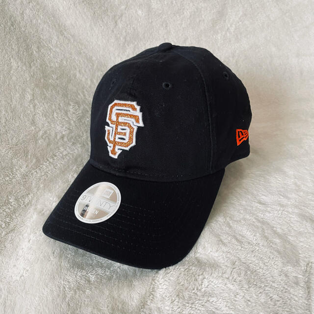 NEW ERA(ニューエラー)の【新品❣️】ニューエラ キャップ ジャイアンツ 9twenty レディース　黒 レディースの帽子(キャップ)の商品写真